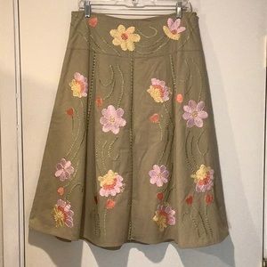 BASIL AND MAUDE beautiful size 10 camel swing skirt w/ floral embroidery